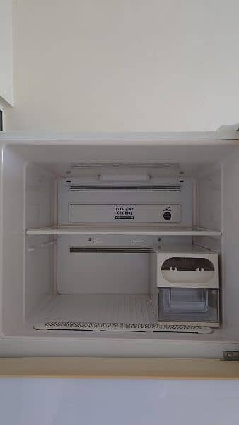 Hitachi Refrigerator (Large Size) 1