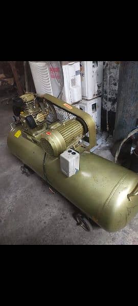 URGENT SALE AIR COMPRESSOR 1