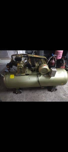 URGENT SALE AIR COMPRESSOR 2