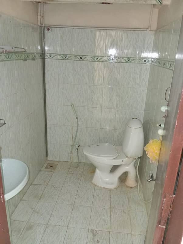 4th FLOOR BOUNDARY WALL FLAT FOR RENT IN BLOCK 13-C, GULSHAN 7