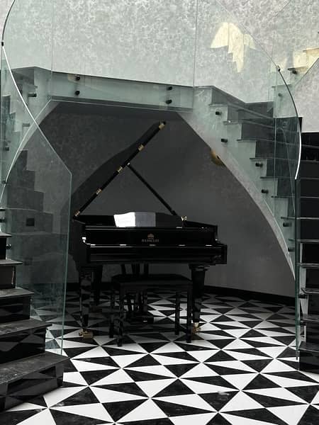 Bassclef Baby Grand Piano / pool table / sofa / keyboards / piano 4