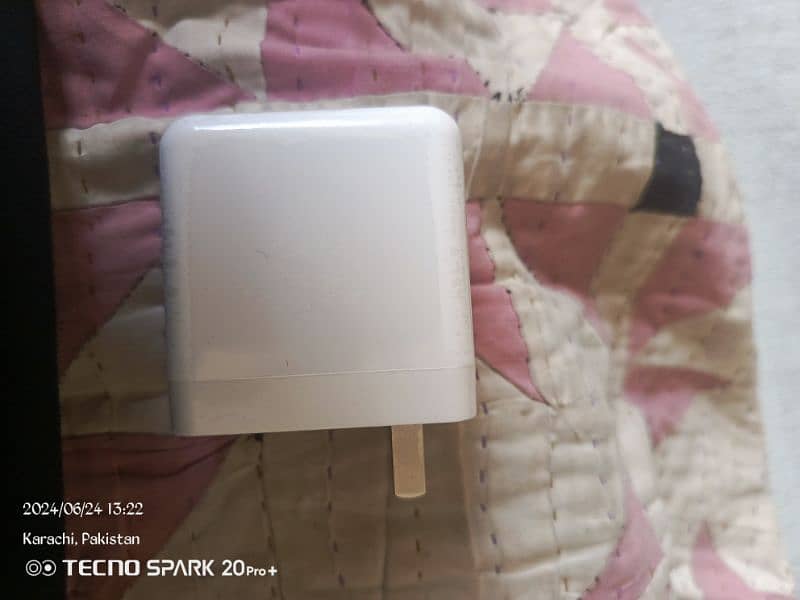 Oneplus 65W Warp Charger 2