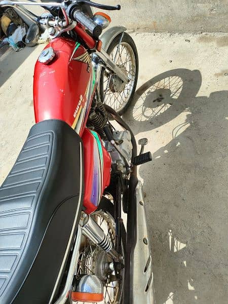 Honda cg125 model 2013 available for sale 6