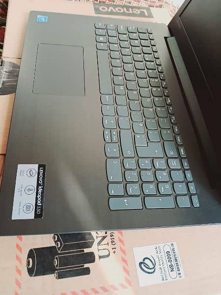 Lenova laptop ful box availble. 0