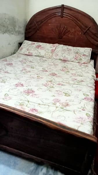 king size double bed 4