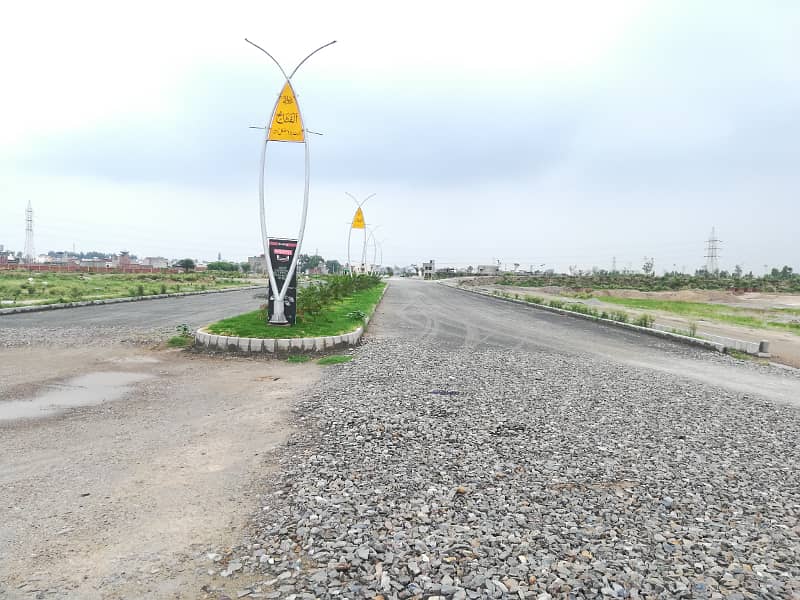 5 Marla Next To Corner Plot for sale in Sher Zaman Block, SA Gardens Ph. 2 Lahore 42