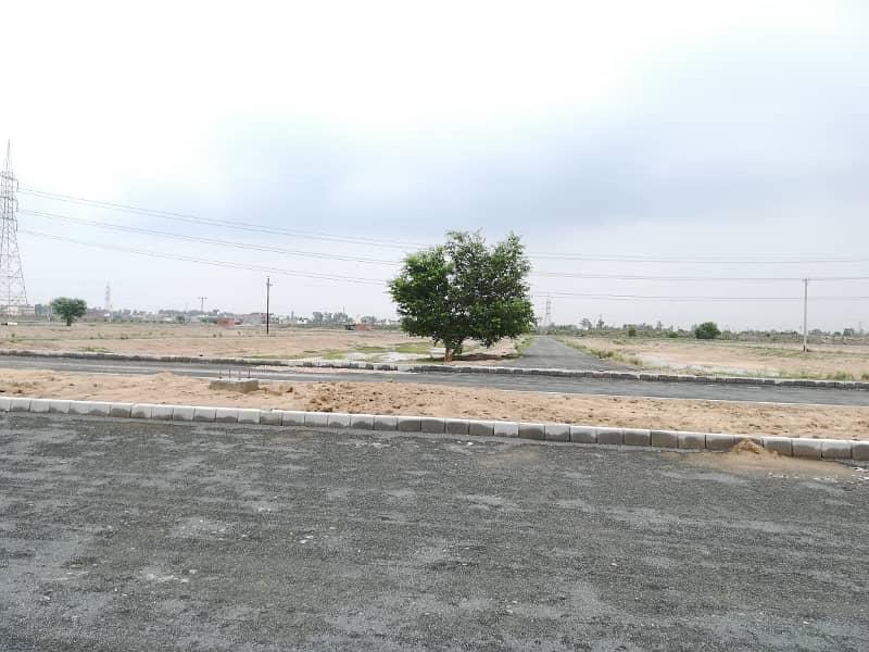 5 Marla Next To Corner Plot for sale in Sher Zaman Block, SA Gardens Ph. 2 Lahore 46