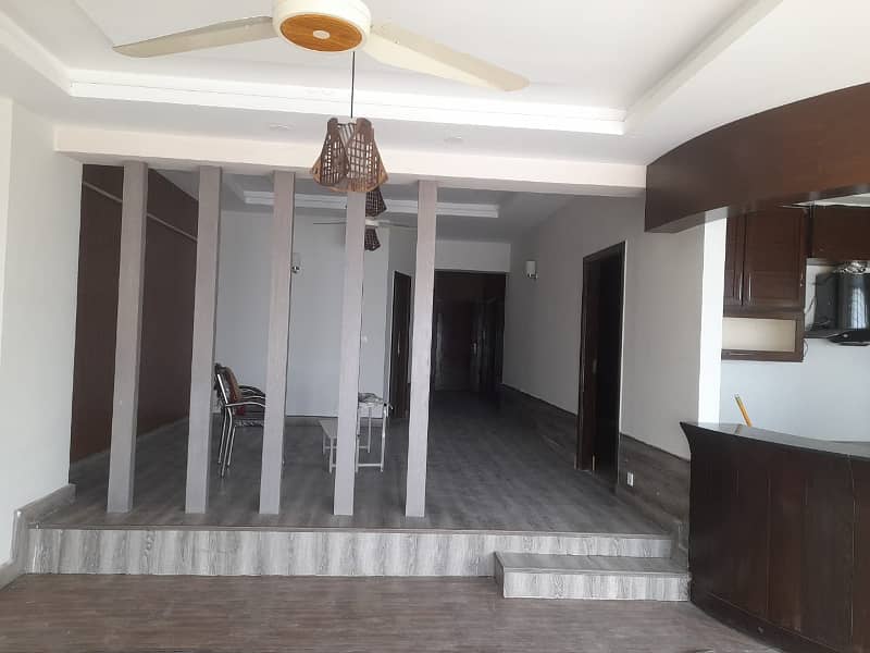 Khudadad Heights E11 un furnished 3bed room flat available for Rent 5
