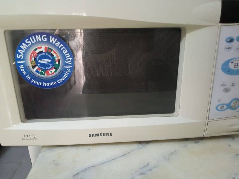 samsung microwave oven available working 100% 0