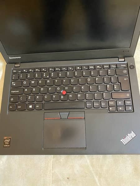 Lenovo Thinkpad X250 For Sale 1