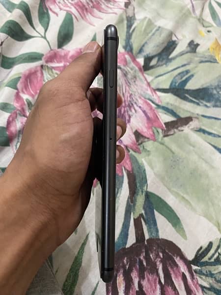 iPhone 8plus condition 10/10    pta approved  battery health 84 3