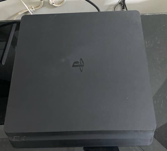 Ps4 Slim 1TB for sale 4