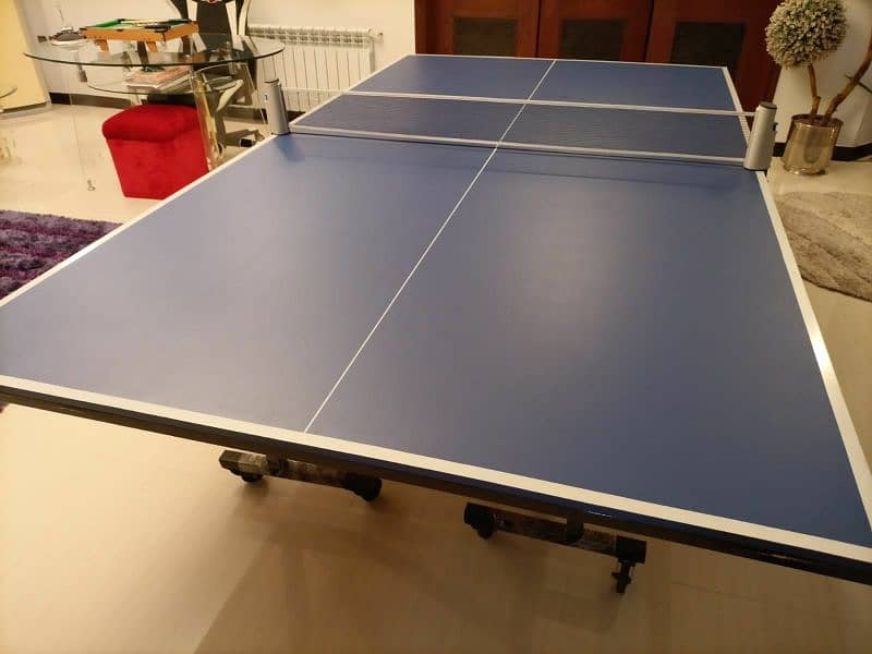 Table tennis for sale new condition 3