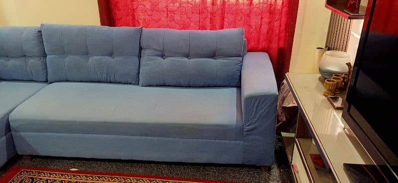 L shaped 7 seter sofa 3