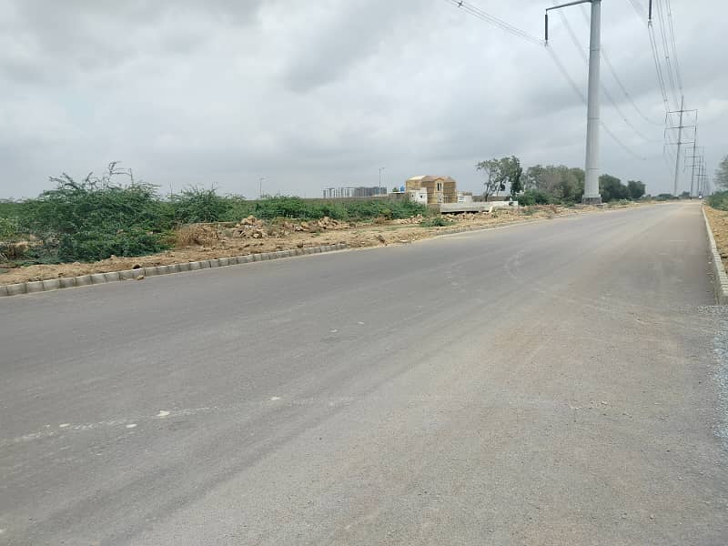 400 square yards 40 fit road plot for sale pir Ahmed Zaman Town block 4 5