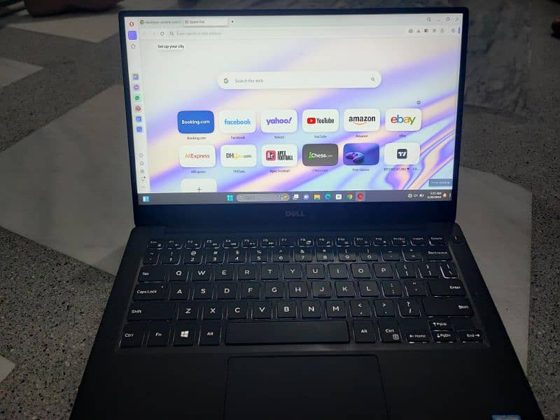 XPS 13 SLIM AND SLEEKY WITH NO BAZELS 7