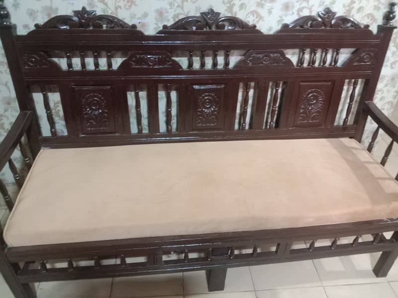 5 seater wooden sofa set 0