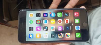IPHONE 8 PLUS 64GB NON PTA SMOTH GAMEPLAY PUBG AND FREE FIRE