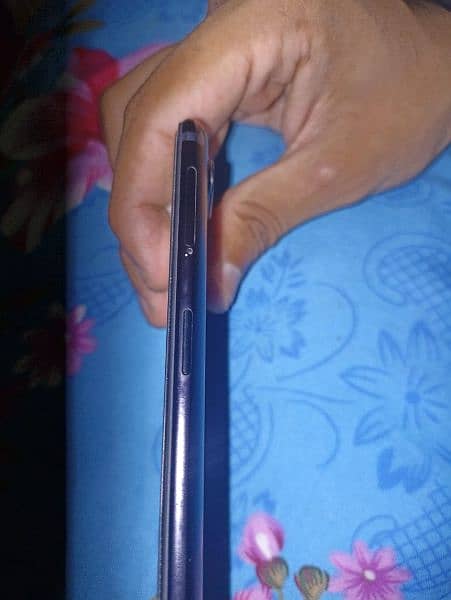 OnePlus 5t mobile hai all ok phone hai kissi bi kissm ka masla nahi 2