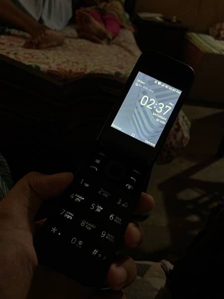 Nokia 2720 flip 5