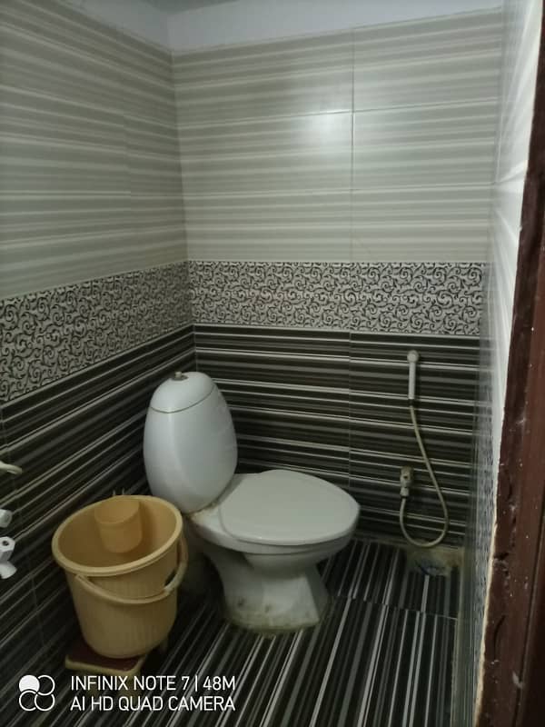 120 syds 2 bed dd 2nd floor portion available for sale at FB area blk 14 5