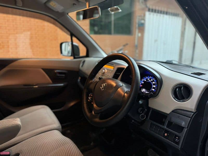 Suzuki Wagon R 2014- Registered (2017) 11