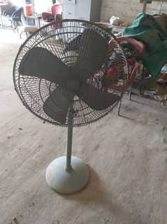pedestal fan used in good condition