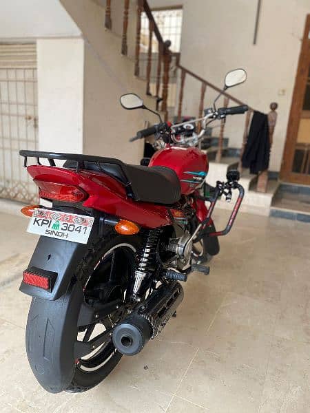 Yamaha YbrZdx 125cc 10