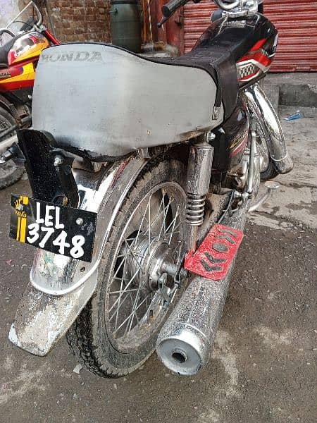 Honda 125 2012 model engine new karwaya hai 3