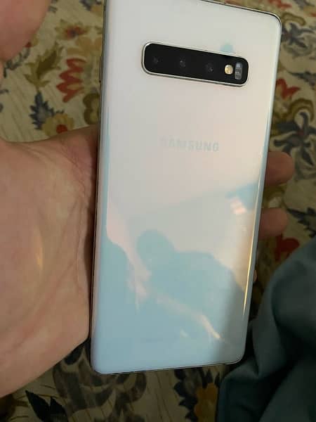 Samsung s10 plus 7