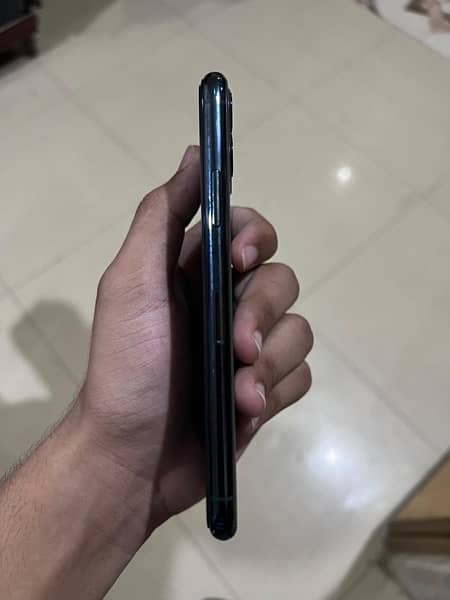 IPhone 11 Pro Non-Pta 256GB 7