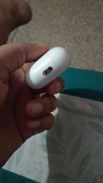 Air pods pro 2nd genration 4