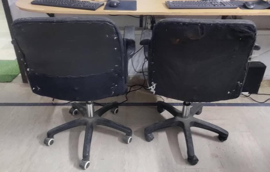 Slightly Used Office Chairs 2