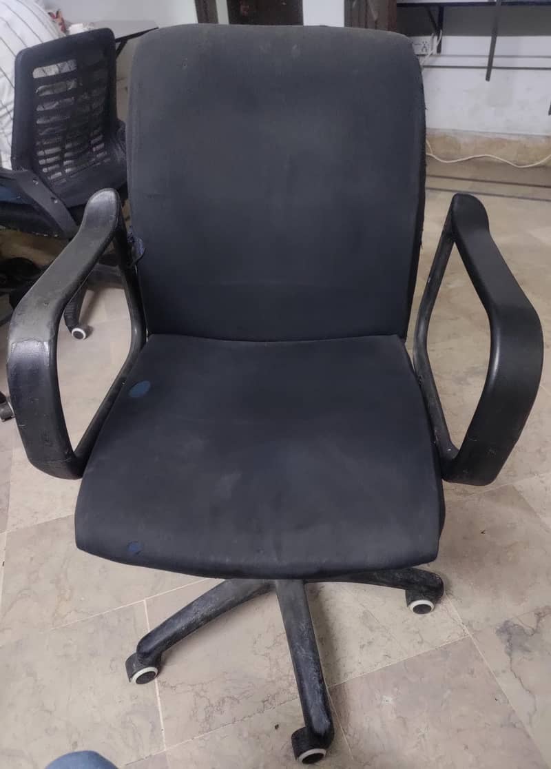 Slightly Used Office Chairs 5