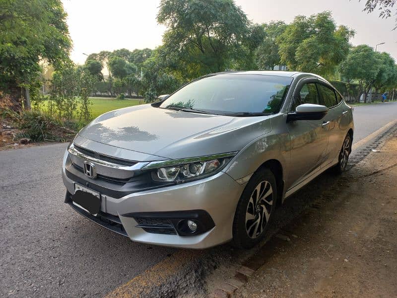 Honda Civic Oriel CVT 1.8 2017 6