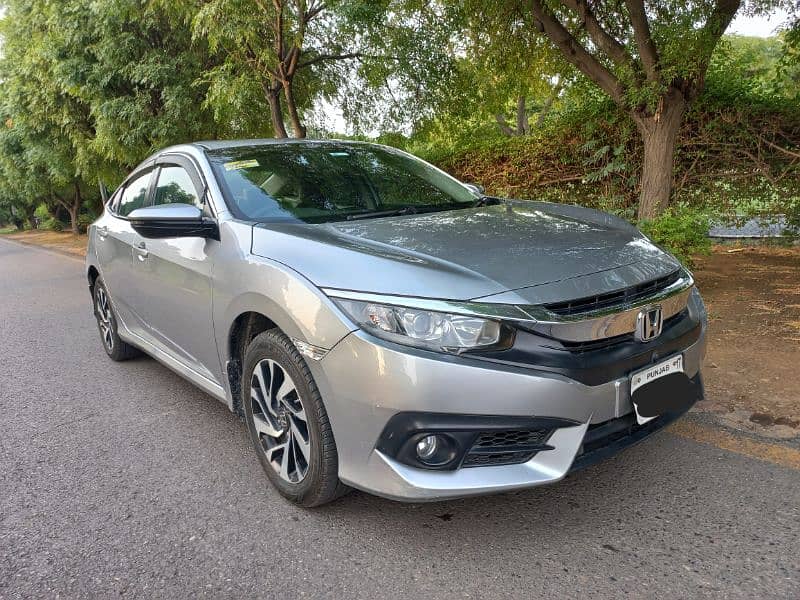 Honda Civic Oriel CVT 1.8 2017 7