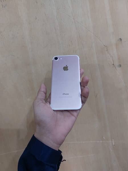 iphone 7 pta approved 128 GB 4