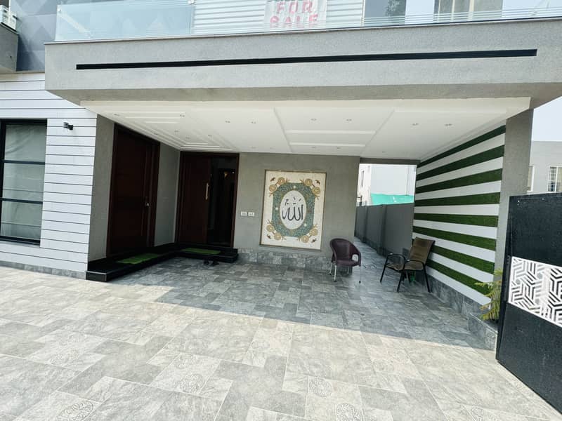 10 Marla Brand New House Available For Sale In Bahria Town Lahore 8