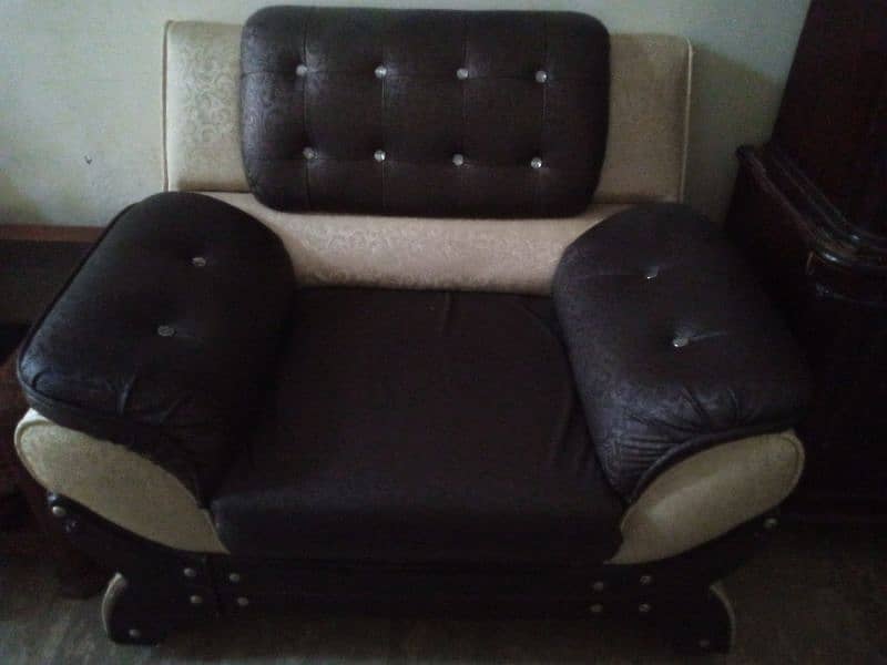 2single and triple sofa set 2