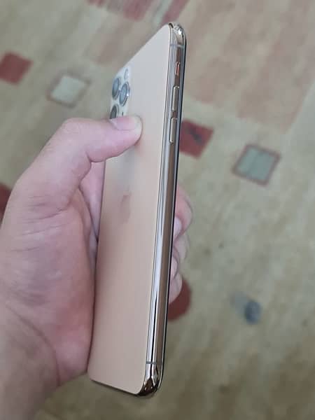 iPhone 11 Pro Max PTA Approved 6