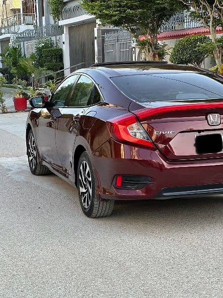 Honda Civic VTi Oriel Prosmatec model 2018 new metter own name 8