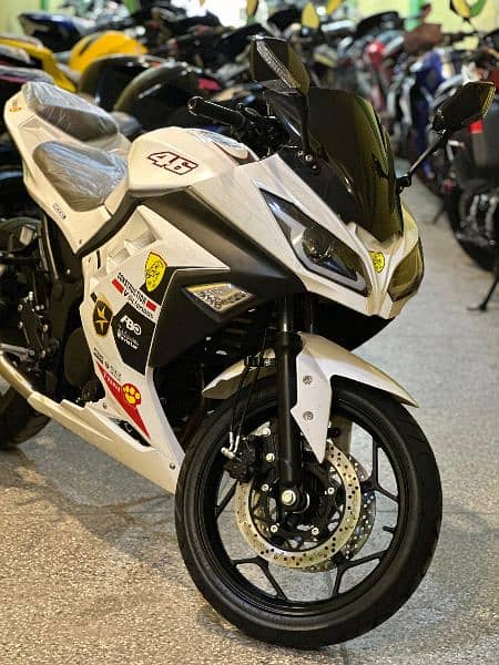 KAWASAKI NINJA ZX10 REPLIKA 0