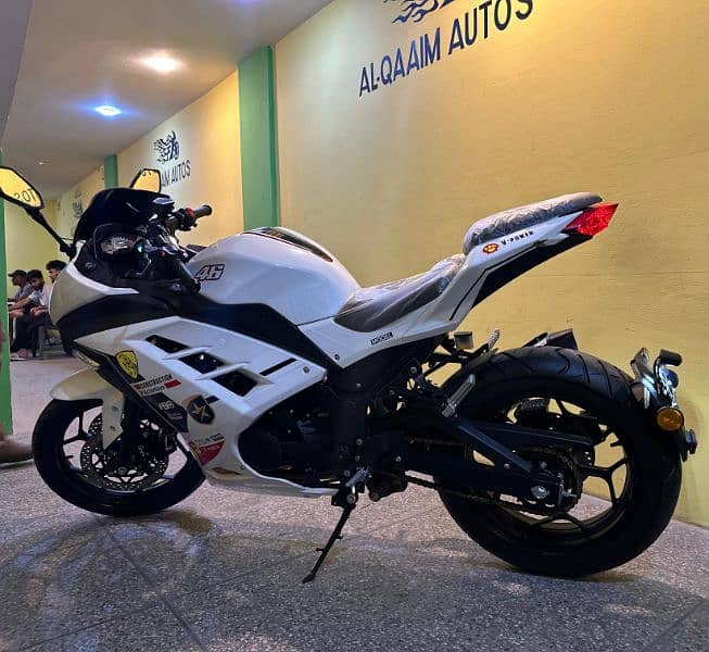 KAWASAKI NINJA ZX10 REPLIKA 3