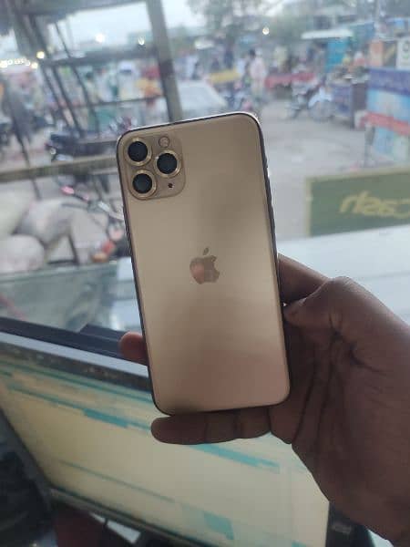 argent sale I phone 11 pro 256GB non pta 1