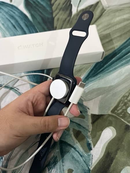 Apple Watch Series 8 41mm 4