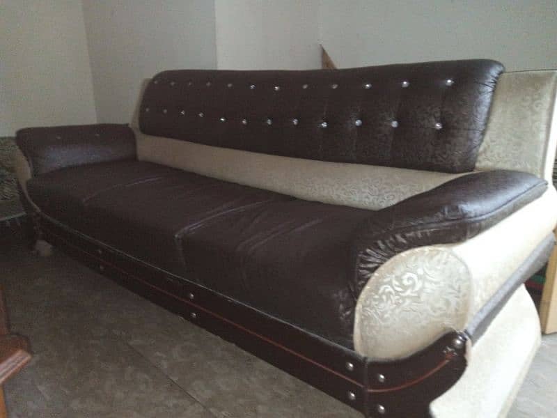 2single and triple sofa set 3