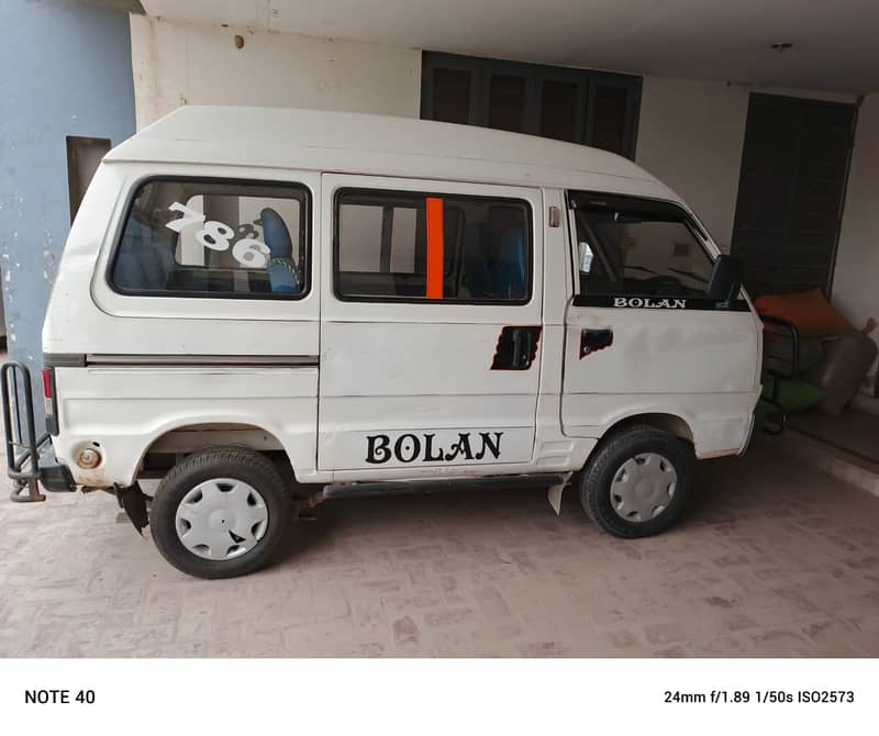 Suzuki Bolan 2011 white for sale 1