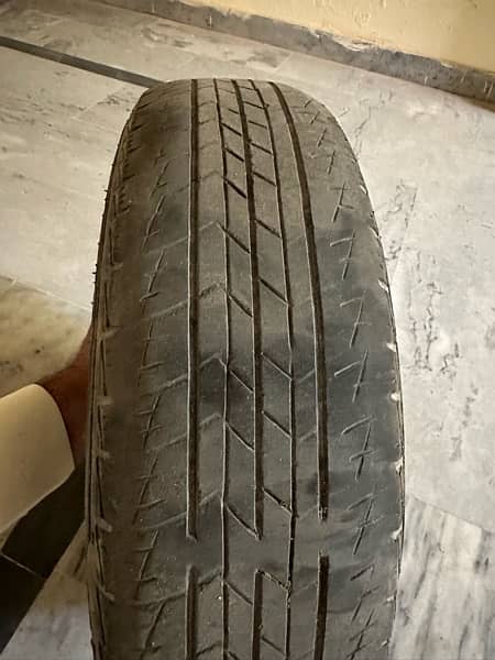 145-80-R13 used tyre with rims 8