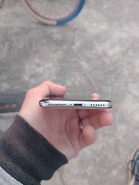 Iphone X 64 GB Non Pta 1