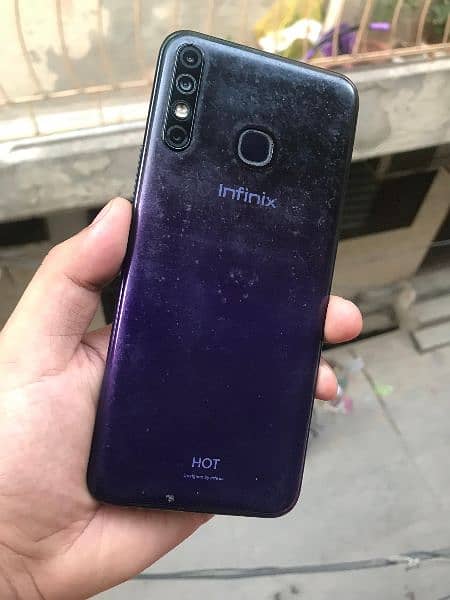 INFINIX HOT 8 IN GOOD CONDITION 0